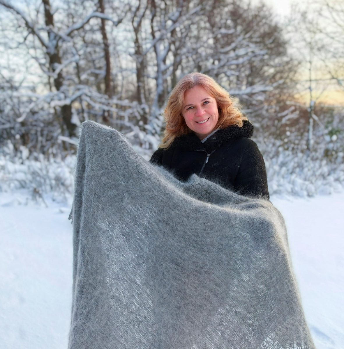 Большой пуховый платок