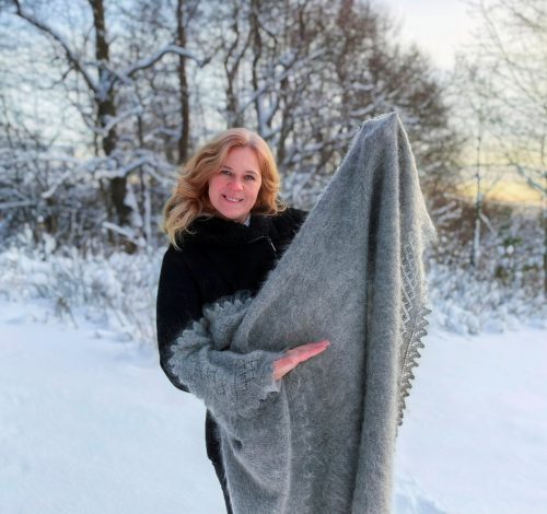 Большой пуховый платок