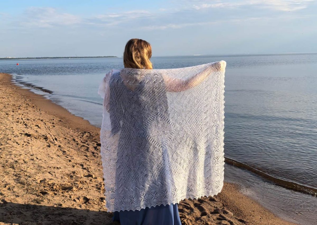 Ажурная шаль паутинка