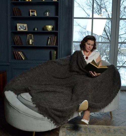 Большой пуховый платок