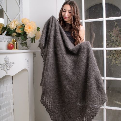 Пуховые платки и шали