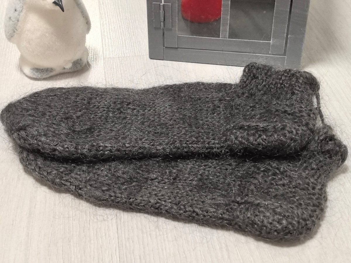 Носки пуховые серые