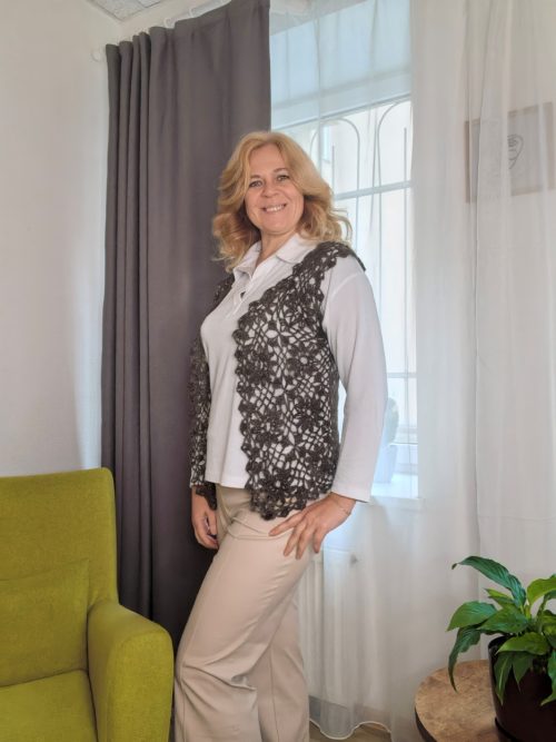 Жилетка из козьего пуха