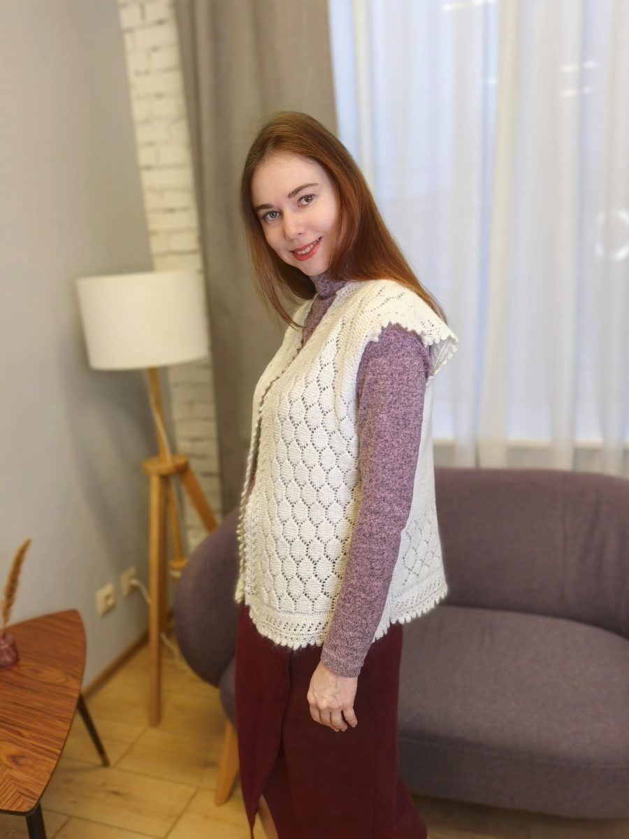 Пуховый кардиган небольшого размера