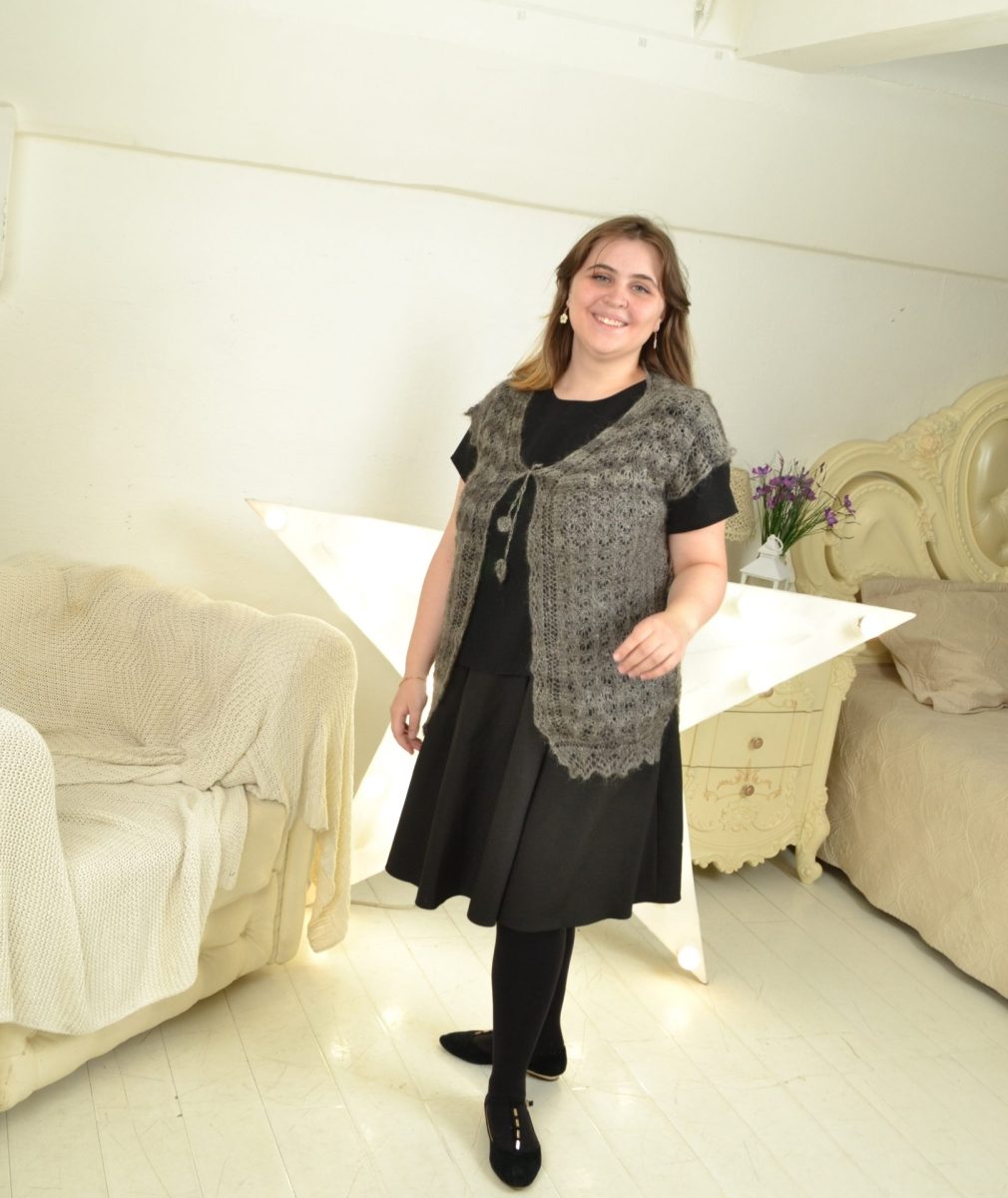 Серый пуховый кардиган