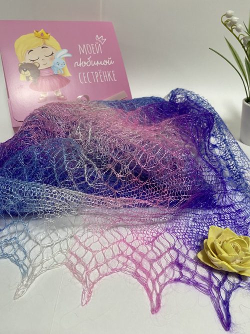 Пуховый палантин подарок сестре