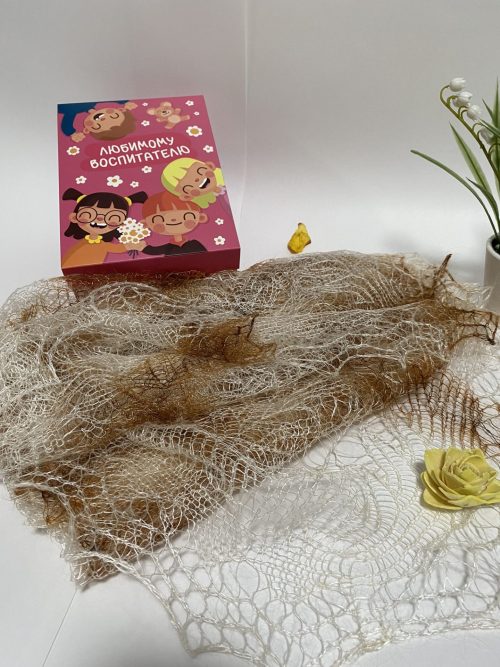 Палантин пуховый для воспитателя