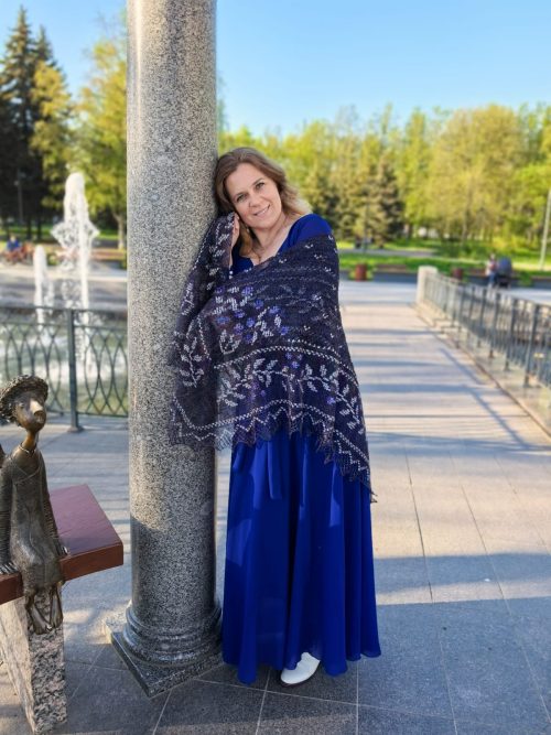 Цветная пуховая паутинка платок