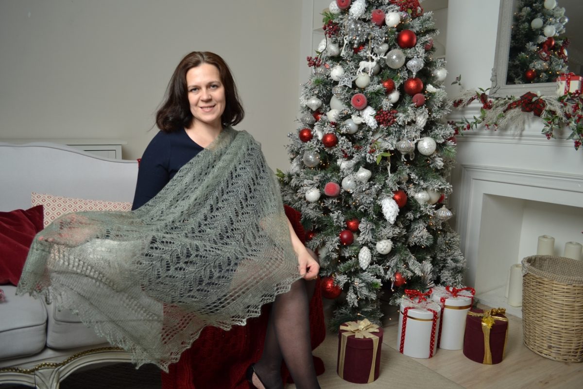 Бирюзовый палантин пуховый