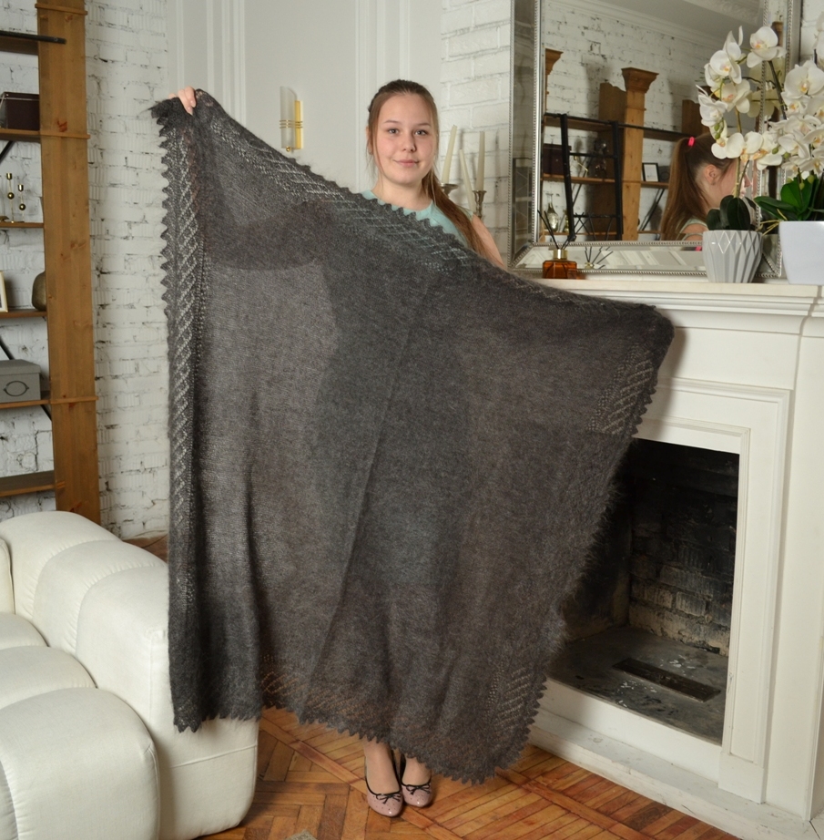 Пуховый платок